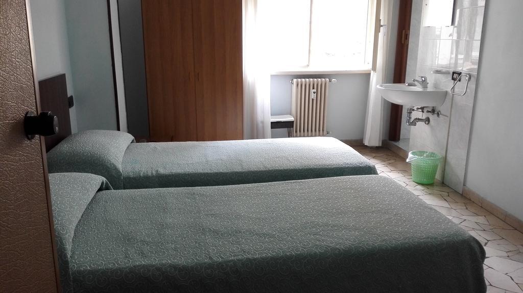 Hotel Mira Varese Phòng bức ảnh